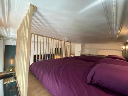Beautiful mini Loft near Saint-Lazare - image 25