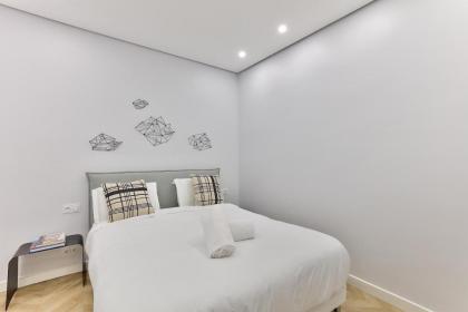 127 - Urban Beautiful 4BR in Montorgueil - image 29