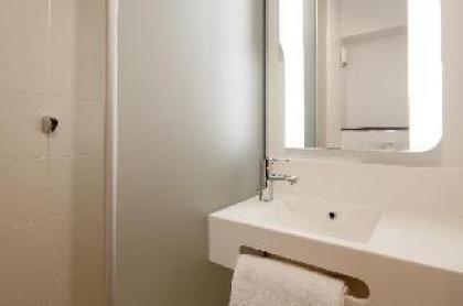 B&B Hotel NANTERRE Rueil-Malmaison - image 22
