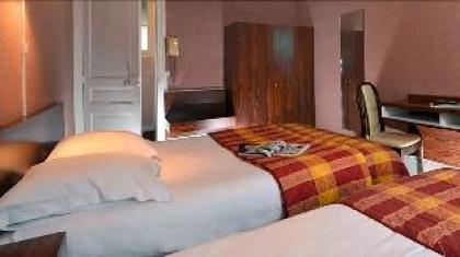 Hotel Du Roule - image 24