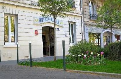 Hotel Du Roule - image 27