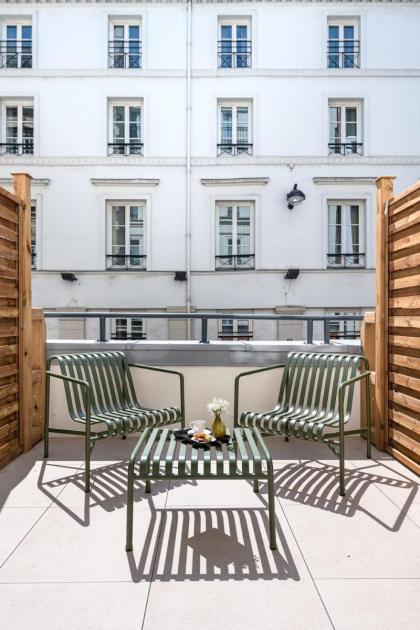O.Lysée Hotel - image 21