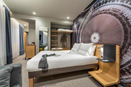 Novotel Paris 20 Belleville - image 23