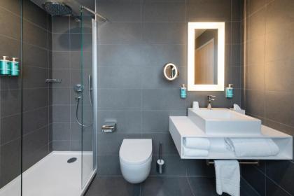 Novotel Paris 20 Belleville - image 24