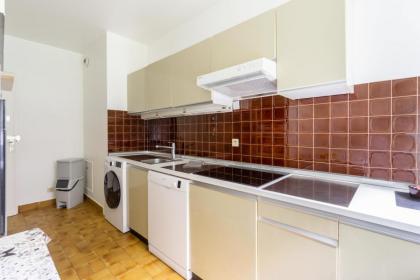 Luxury Living in Saint Germain - image 22