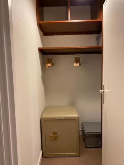 Luxury Living in Saint Germain - image 28