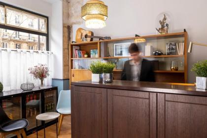 Lennon Hotel Paris Gare du Nord - image 22