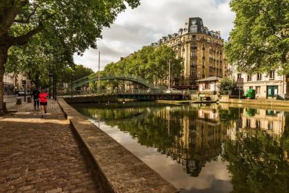 Lennon Hotel Paris Gare du Nord - image 26