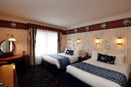 Disney Newport Bay Club - image 23