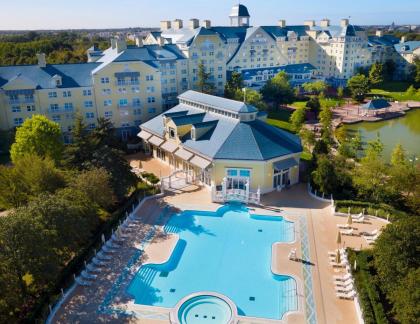 Disney Newport Bay Club - image 29