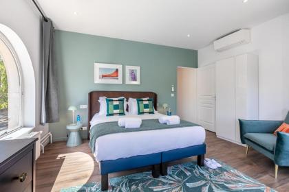 Sweet Inn - Notre Dame - image 25