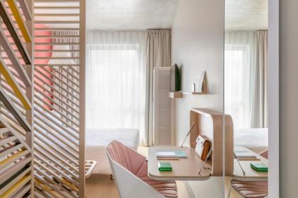 OKKO Hotels Paris La Defense - image 20