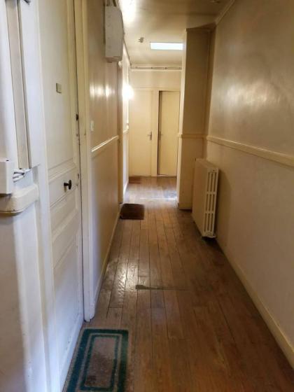 Studio Calme Pres Des Champs Elysees - image 23