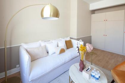 The Cozy Trocadero - image 24
