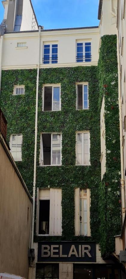 156 - Urban YSL Flat in Montorgueil - image 21
