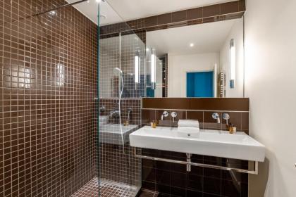 Veeve - The Grand Kaleidoscope - image 22