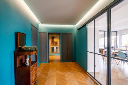 Veeve - The Grand Kaleidoscope - image 25