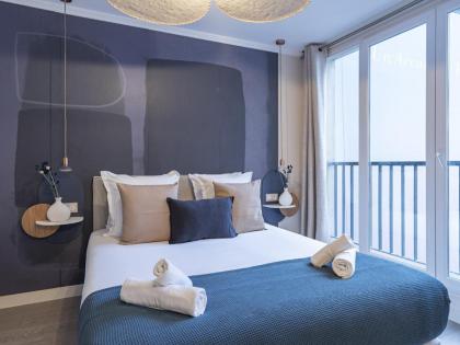 The Blue Suite on Champs Elysées Avenue - image 24