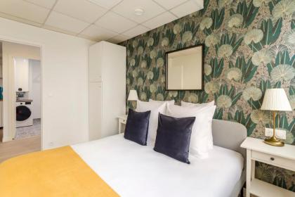 Cosy 3 bedroom 2 bathroom - Eiffel Tower - image 21