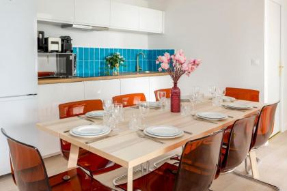 Cosy 3 bedroom 2 bathroom - Eiffel Tower - image 29