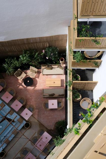 Bloom House Hôtel & SPA - image 24