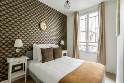 Cosy 5 Bedrooms and 2 Bathrooms - Le Marais - image 26