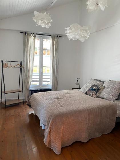 Artist's house - image 29