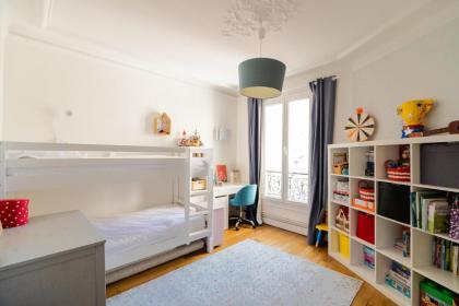 Veeve - Colourful Chords - image 24