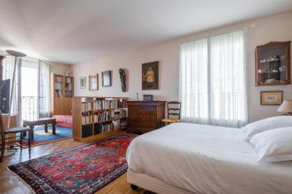 Veeve - Quintessentially Quinzième - image 29