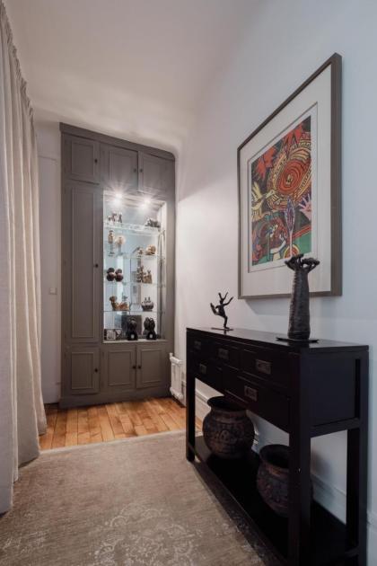 Veeve - La Vie Est Belle - image 28