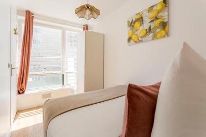 Cozy 5 Bedroom & 3 Bathroom - Tour Eiffel - image 27
