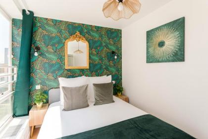 Cozy 5 Bedroom & 3 Bathroom - Tour Eiffel - image 29