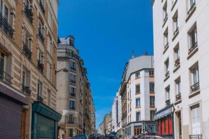Charming Studio Apartment for 2 - image 22