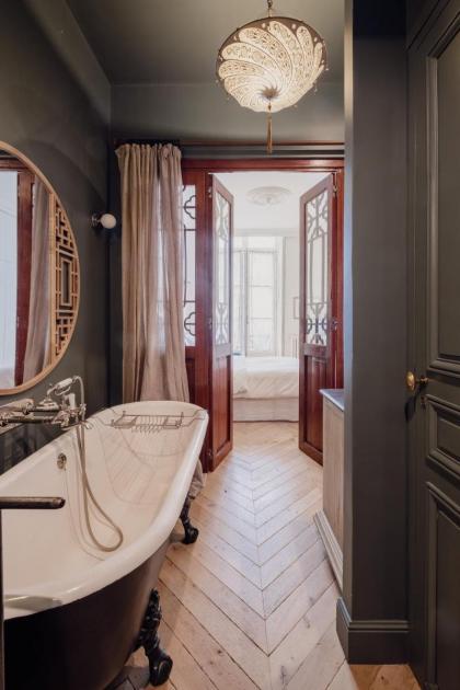 Veeve - Poetic Harmony - image 21