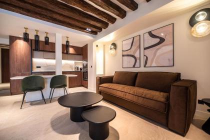 Luxury home marais - image 22