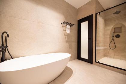 Luxury home marais - image 26