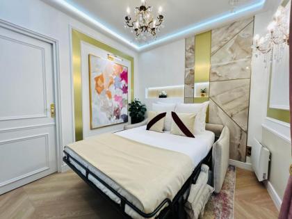 Luxury 2 Bedroom & 1 Bathroom - Le Marais - image 27