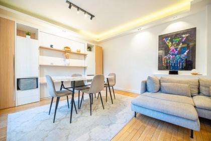 Cosy flat - EIFFEL TOWER - image 22