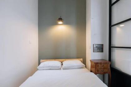 Charming Loft near Montmartre - image 22