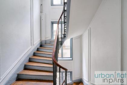 23 - Charming 3BDR Parisian Apartment in Montorgueil - image 21