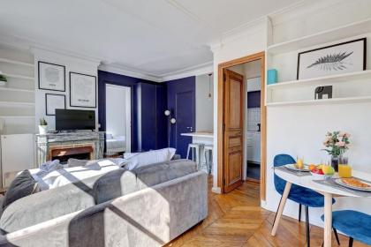 Marais & Places des Vosges - CityApartmentStay - image 25