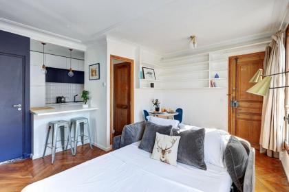 Marais & Places des Vosges - CityApartmentStay - image 26