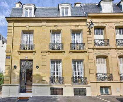Luxury House In The Heart Of Paris - By feel luxury holidays - image 27