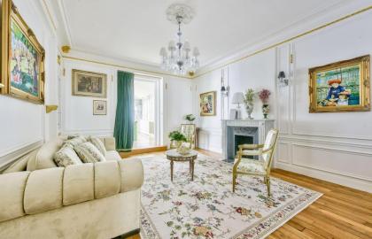 Luxury House In The Heart Of Paris - By feel luxury holidays - image 28