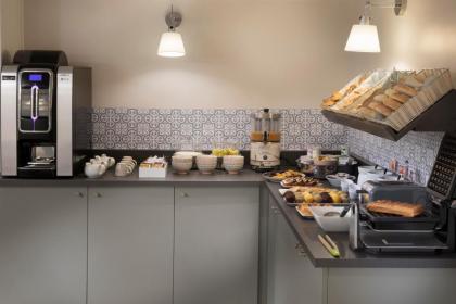 Hotel d'Espagne - image 26