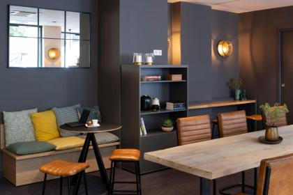 Apparthotel 37 Lodge - Courbevoie La Defense - image 5