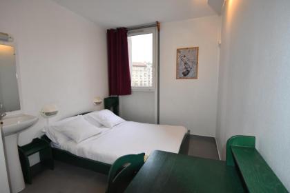 Auberge de Jeunesse HI Paris Le d'Artagnan - image 21