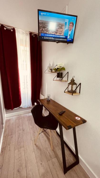 HOTEL LOUVAIN - image 22