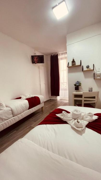 HOTEL LOUVAIN - image 24