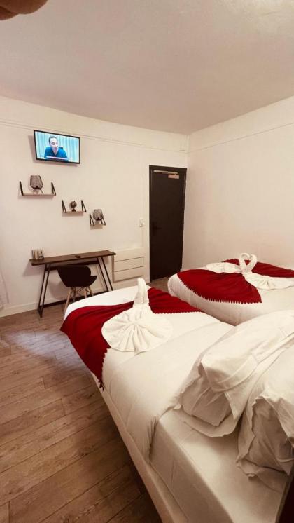 HOTEL LOUVAIN - image 26